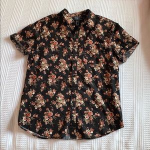 FOREVER 21 Men’s short sleeved collared shirt